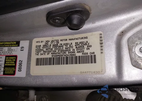 2010 Pontiac Vibe from USA, damaged, VIN 5Y2SP6E87AZ415660